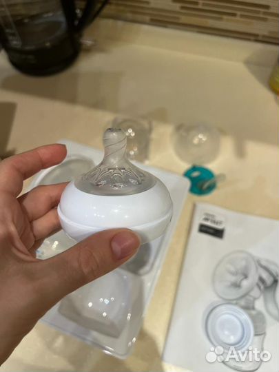 Молокоотсос avent ручной
