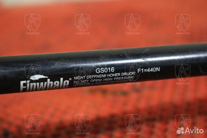 Упор крышки багажника Peugeot 308