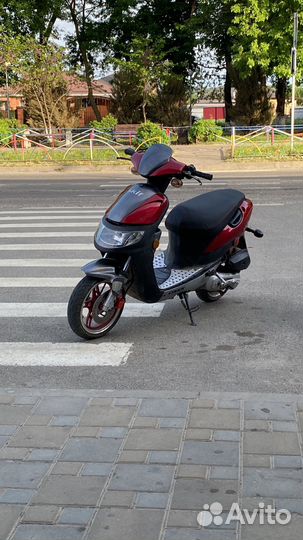 Скутер Stels skif
