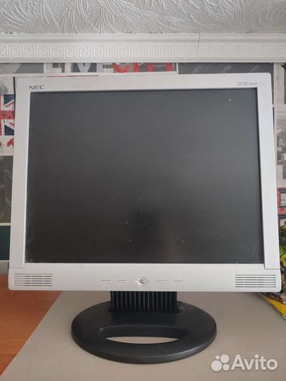 Монитор NEC 22