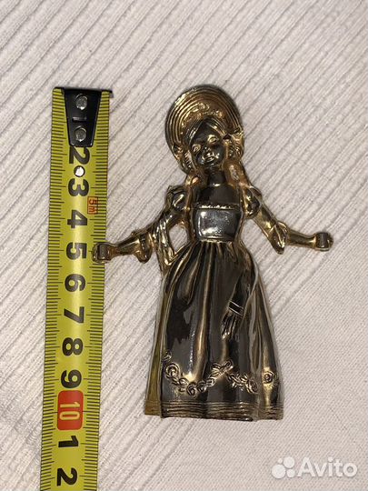 Сувениры / статуэтки