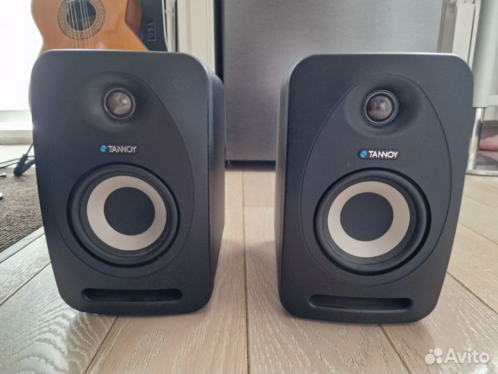 Активные студийные мониторы Tannoy Reveal 402 -2ш