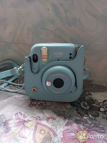 Polaroid instax mini 11