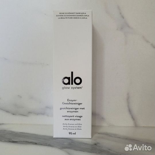 Пенка для умывания Alo Yoga Enzyme Facial Cleanser