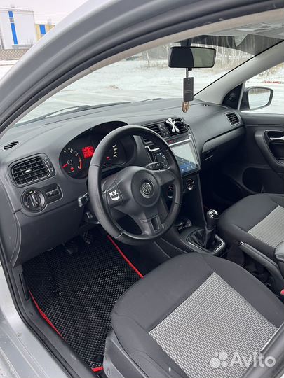 Volkswagen Polo 1.6 МТ, 2014, 145 000 км