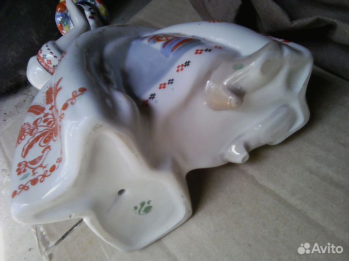 Фapфоровые советские вещи