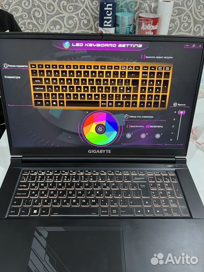 Gigabyte g7 17,3