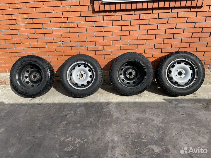 Колеса 215 65 R16 летние Matador