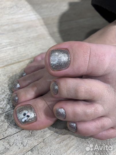 Наращивание ногтей