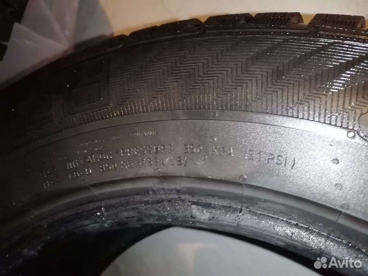 Gislaved Nord Frost 200 SUV 215/65 R16