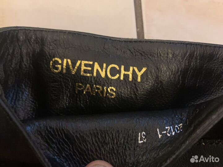 Женские сапоги Givenchi Paris