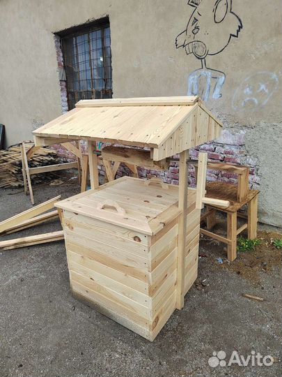 Стол из слеба карагача и эпоксидной смолы