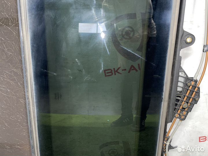 Люк Ford Explorer 4 U251 2010г