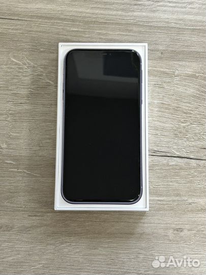Телефон iPhone 11 128 gb