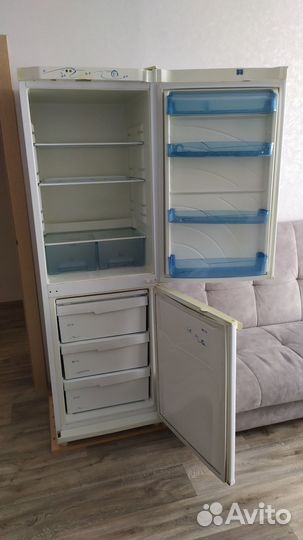 Холодильник и газовая плита