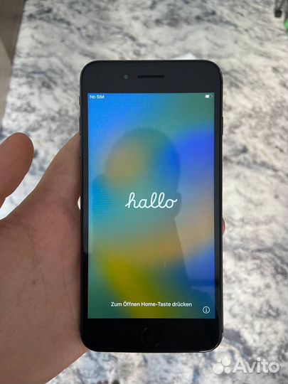 iPhone 8 Plus, 64 ГБ