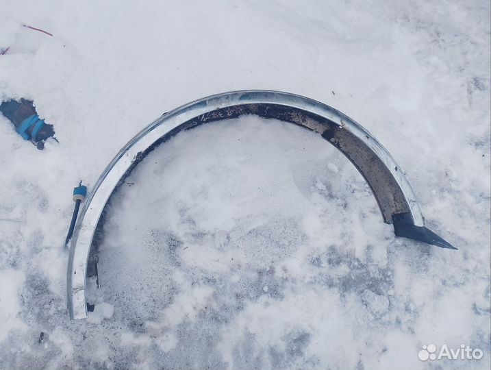 Заднее крыло Карпаты