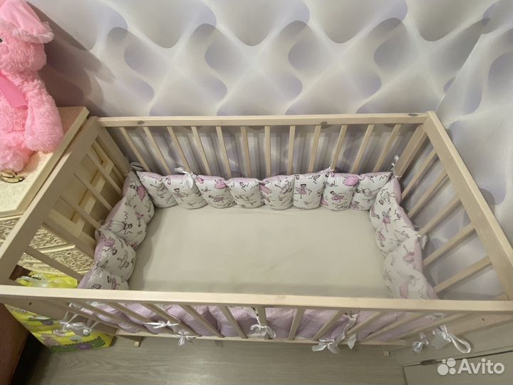 Детская кроватка
