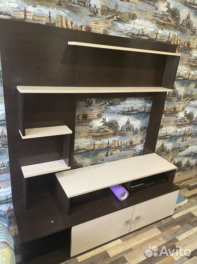 Стенка в гостиную