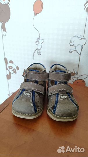 Сандали р-р 20 (стелька 13см)