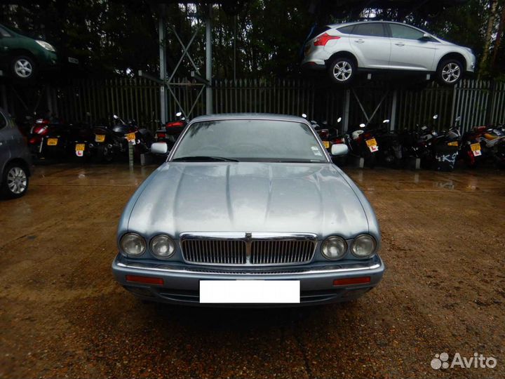 Рычаг передний лев. нижн. сзади Jaguar XJ (X300)