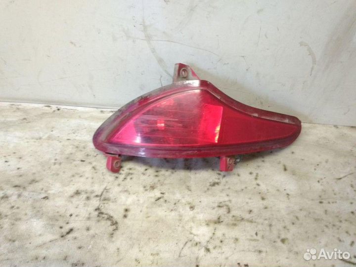 Фонарь задний в бампер правый Hyundai Solaris