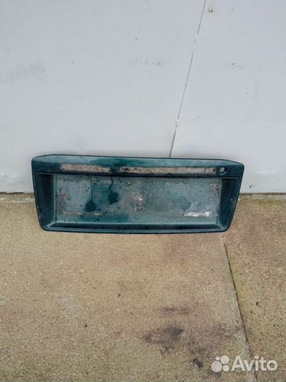 Mitsubishi Space Wagon 3 накладка крышки багажника