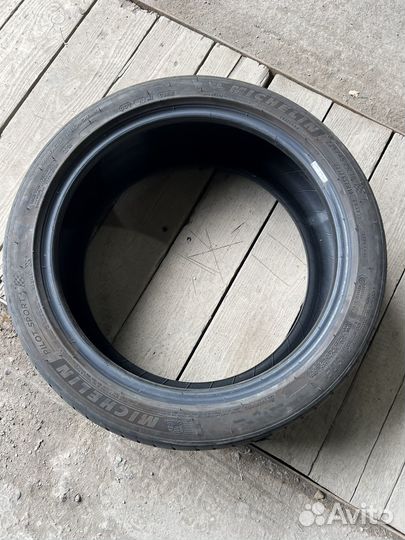 Michelin Pilot Sport 4 225/45 R18 и 245/40 R18 99Y