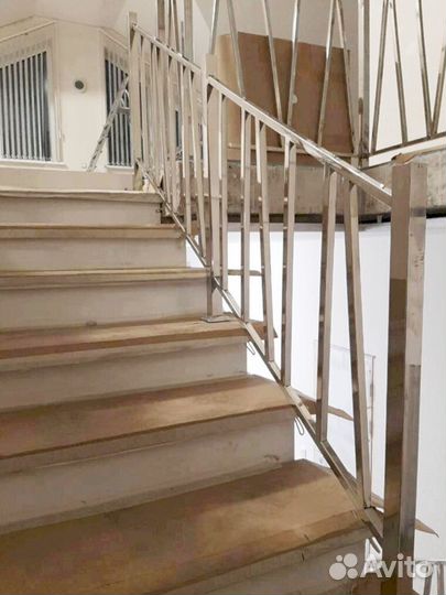 Ограждения, перила лестниц из нержавейки