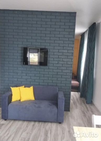 Диван в прихожую