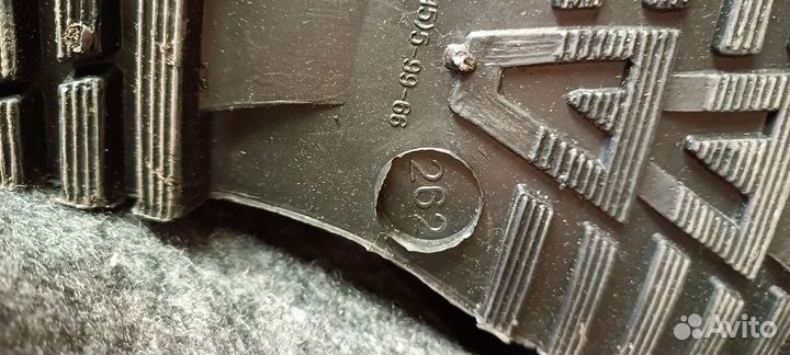 Сапоги резиновые новые 2 пары