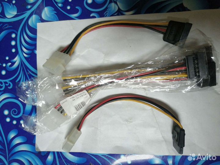 Кабель переходник molex - SATA