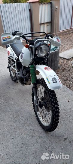 Продам мотоцикл Suzuki Djebel 200