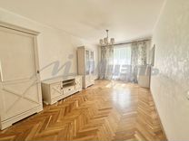 2-к. квартира, 47 м², 3/9 эт.