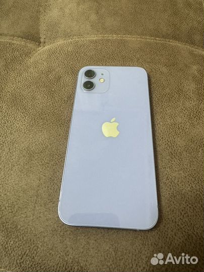 iPhone 12, 64 ГБ