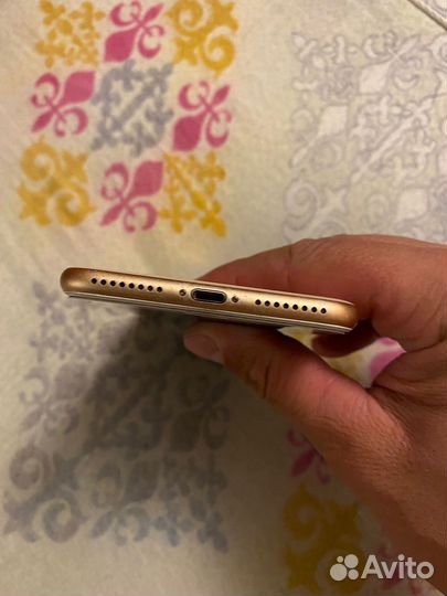 iPhone 8 Plus, 64 ГБ