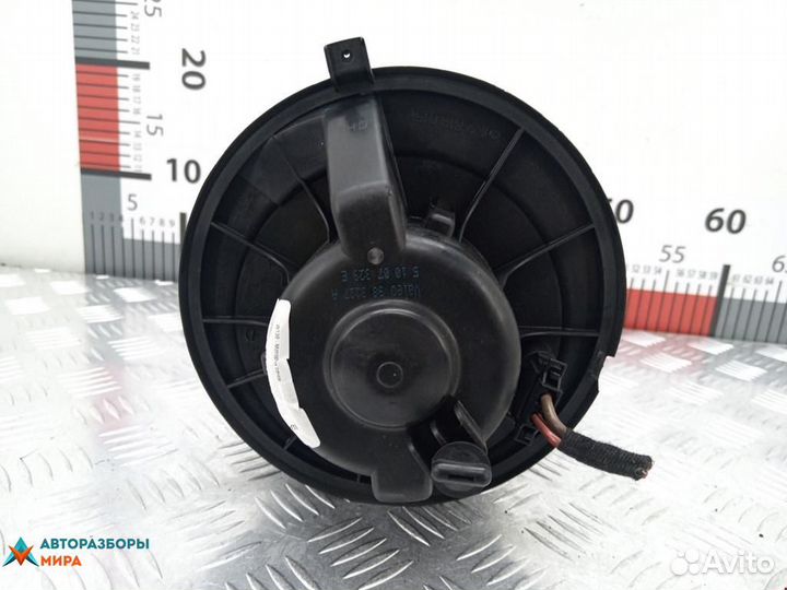 Моторчик печки Volkswagen Golf 5 2007 1K2819015