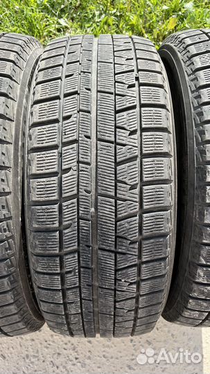 Yokohama Ice Guard IG50+ 215/55 R17 94Q