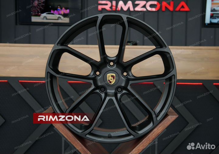 Кованые диски R22 на Porsche Cayenne