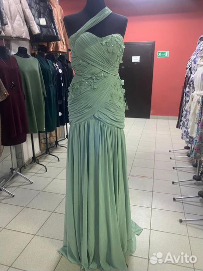 Платье вечернее новое