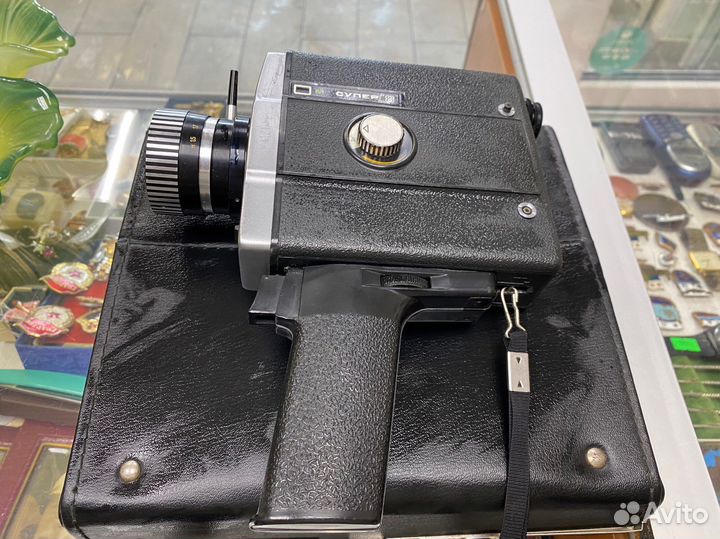 Кинокамера Аврора 215
