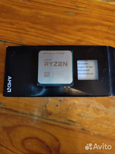 AMD Ryzen 7 3700X BOX
