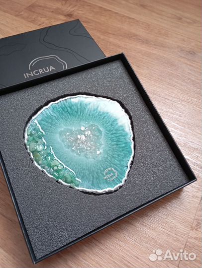 Плато для напитков с природными минералами