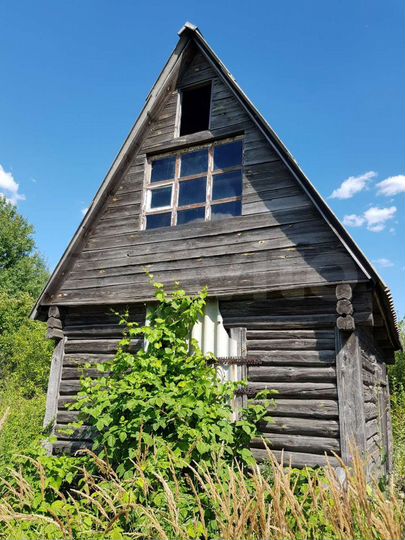 Дача 20 м² на участке 10 сот.