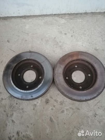 Тормозные диски передние Митсубиси каризма