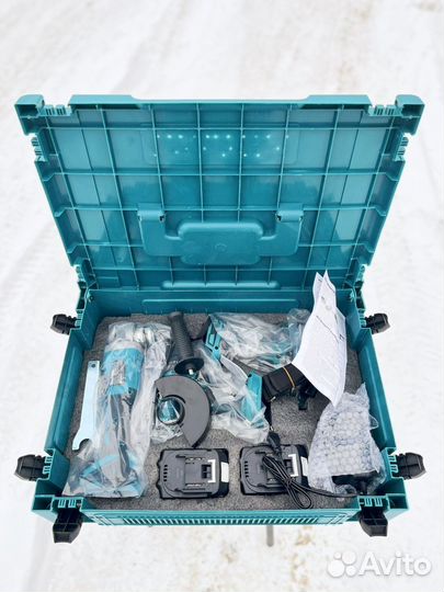 Набор аккумуляторных инструментов 3в1 Makita