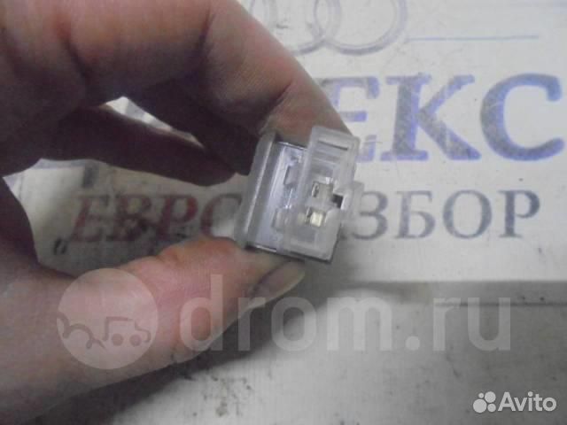 Плафон салонный VW Tiguan 2007-2011