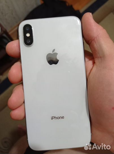 iPhone X, 64 ГБ