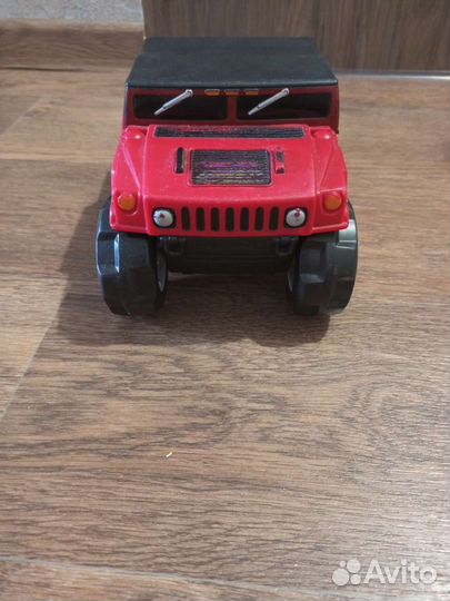 Машина с прицепом