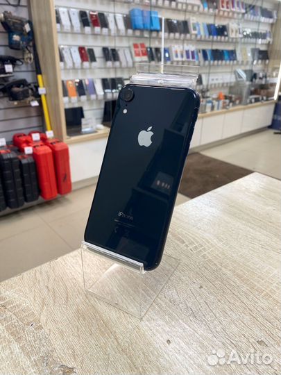 iPhone Xr, 128 ГБ